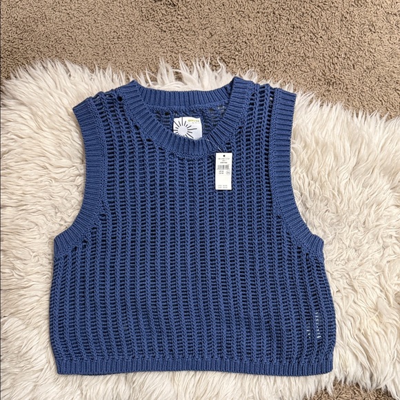 aerie Sweaters - Aerie Easy High-Neck Crochet-Style Tank in‎ Cottage Blue Size Med NWT Lagenlook